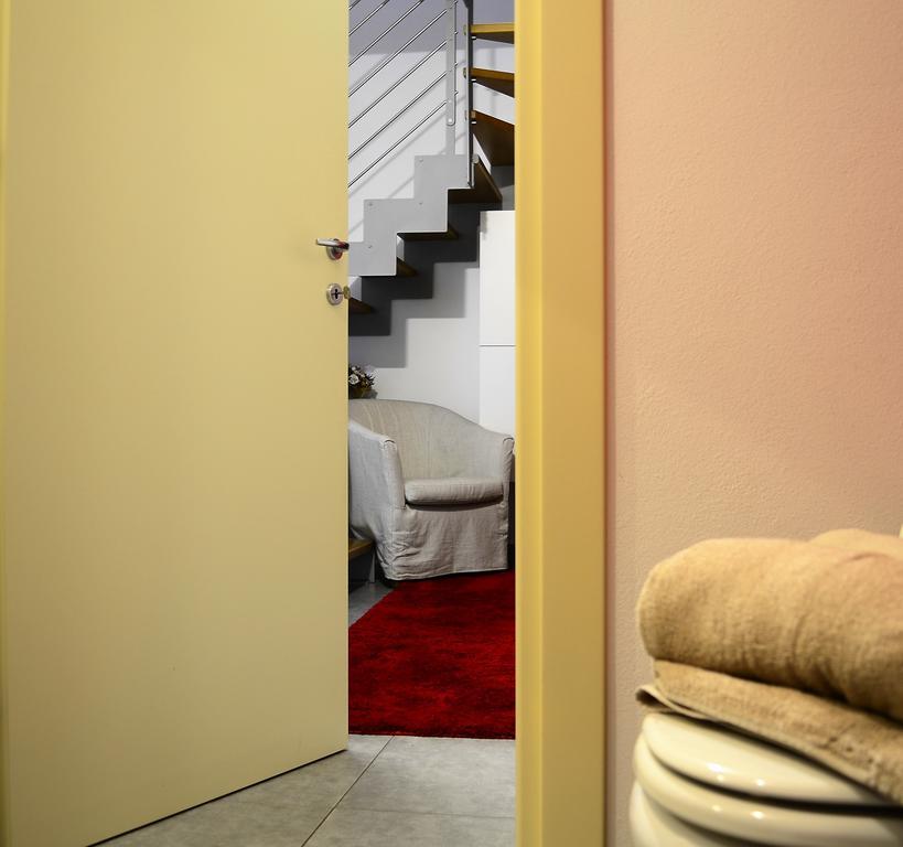Tremezzina Appartamento Red & Grey Mezzegra Kültér fotó