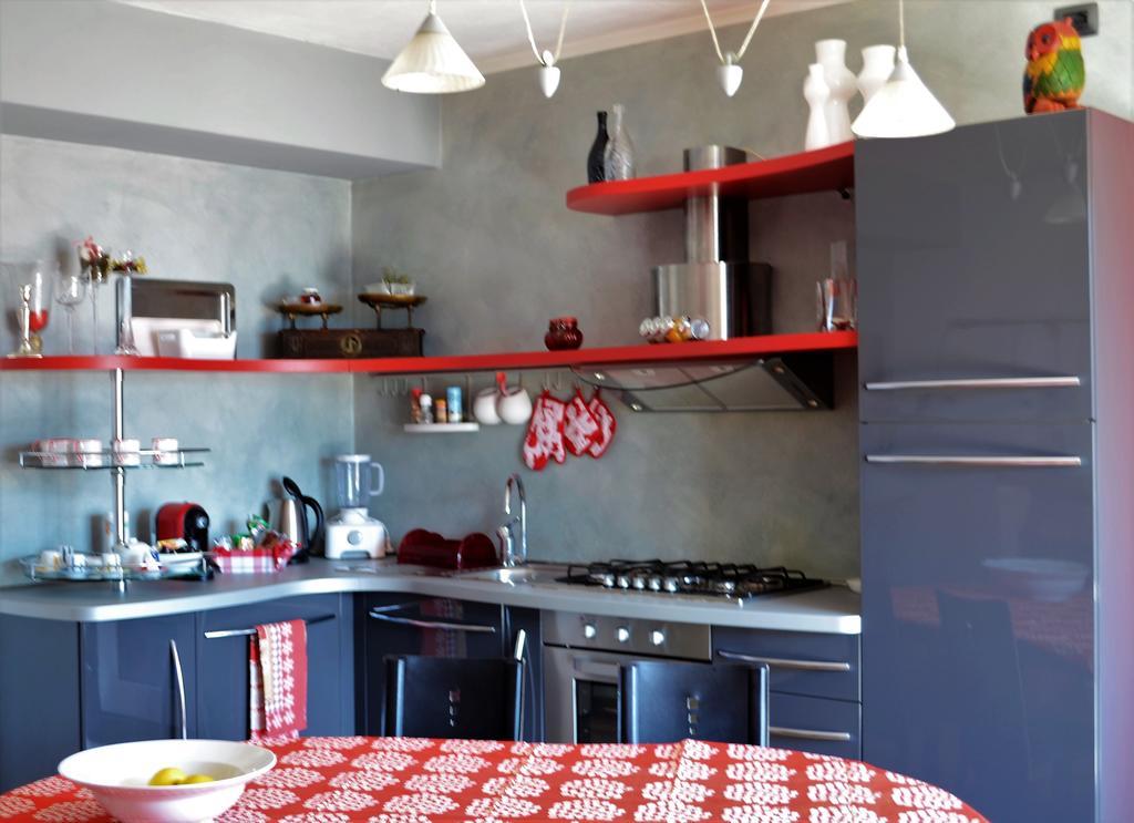 Tremezzina Appartamento Red & Grey Mezzegra Kültér fotó