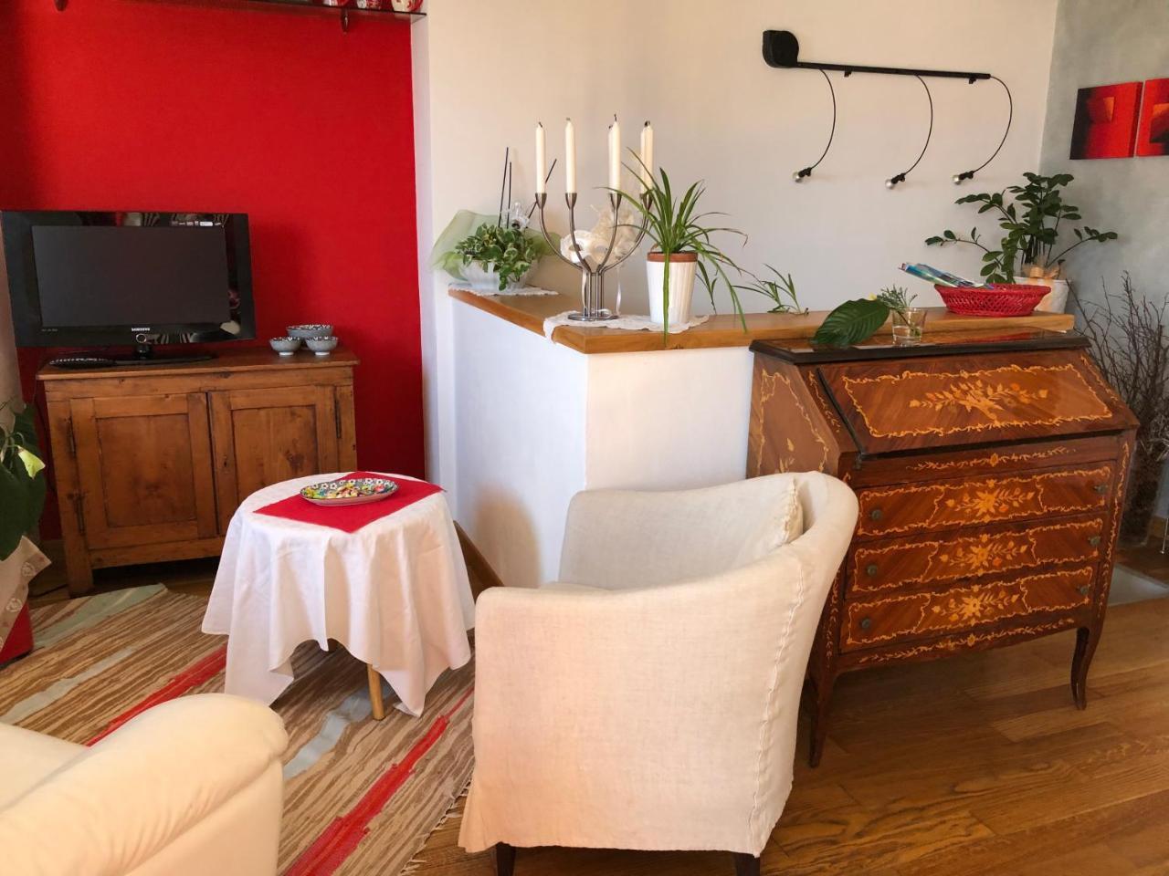 Tremezzina Appartamento Red & Grey Mezzegra Kültér fotó